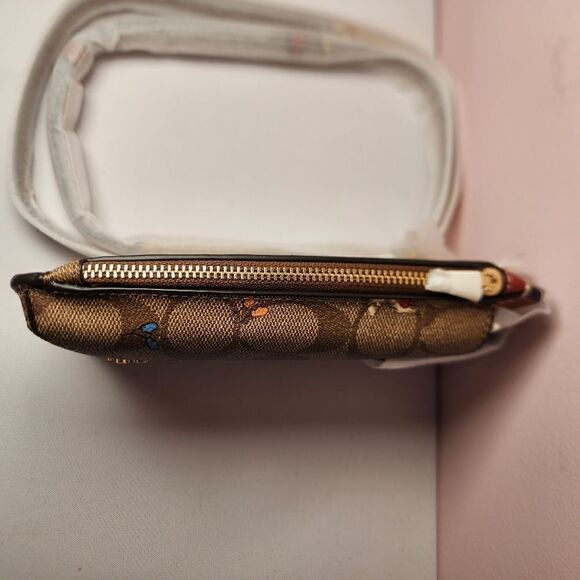 NWT CF313 Coach Phone Crossbody In Signature Canvas With Cat Mittens Print - Picture 4 of 4